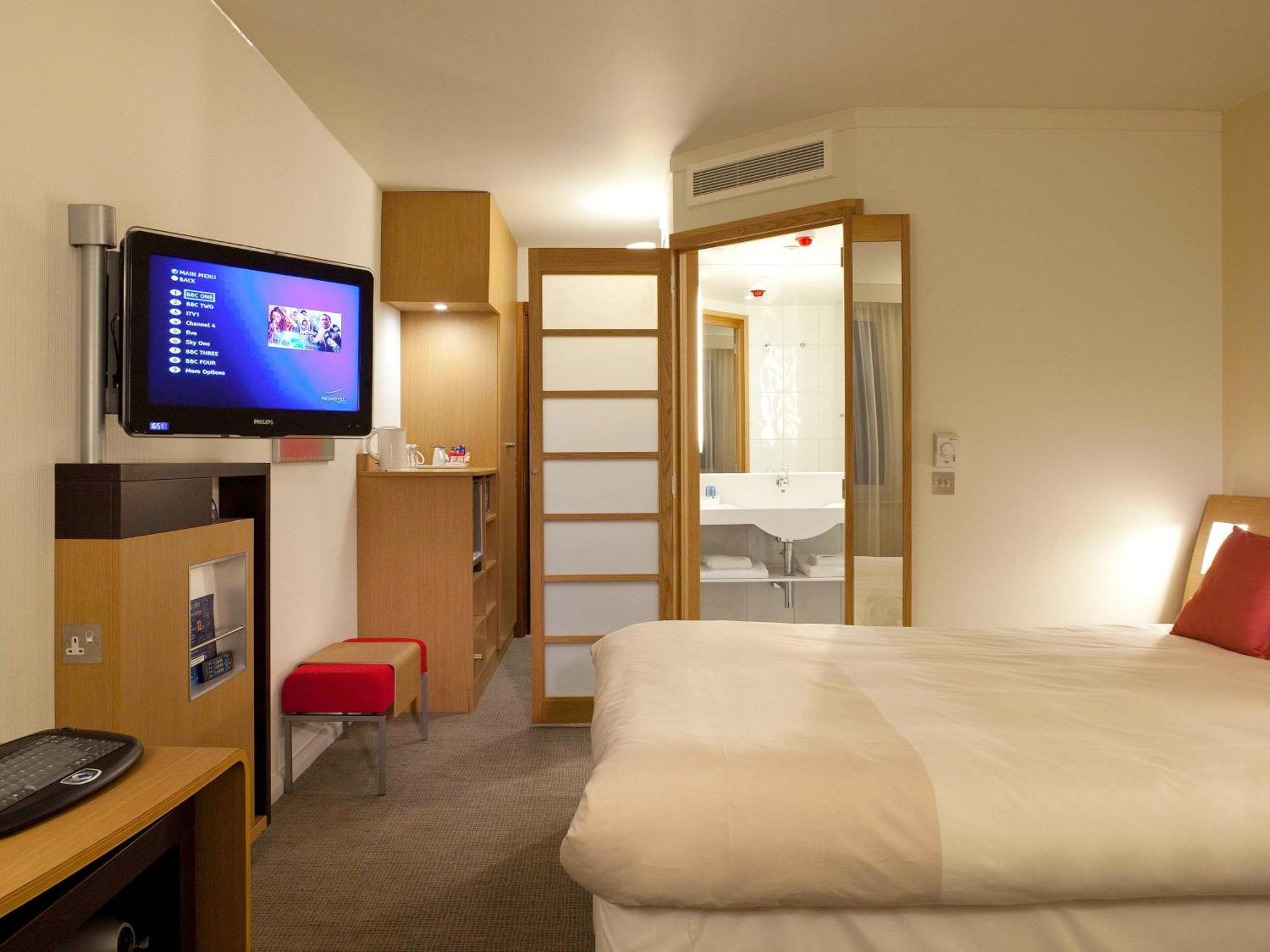 Novotel Liverpool Centre Екстериор снимка