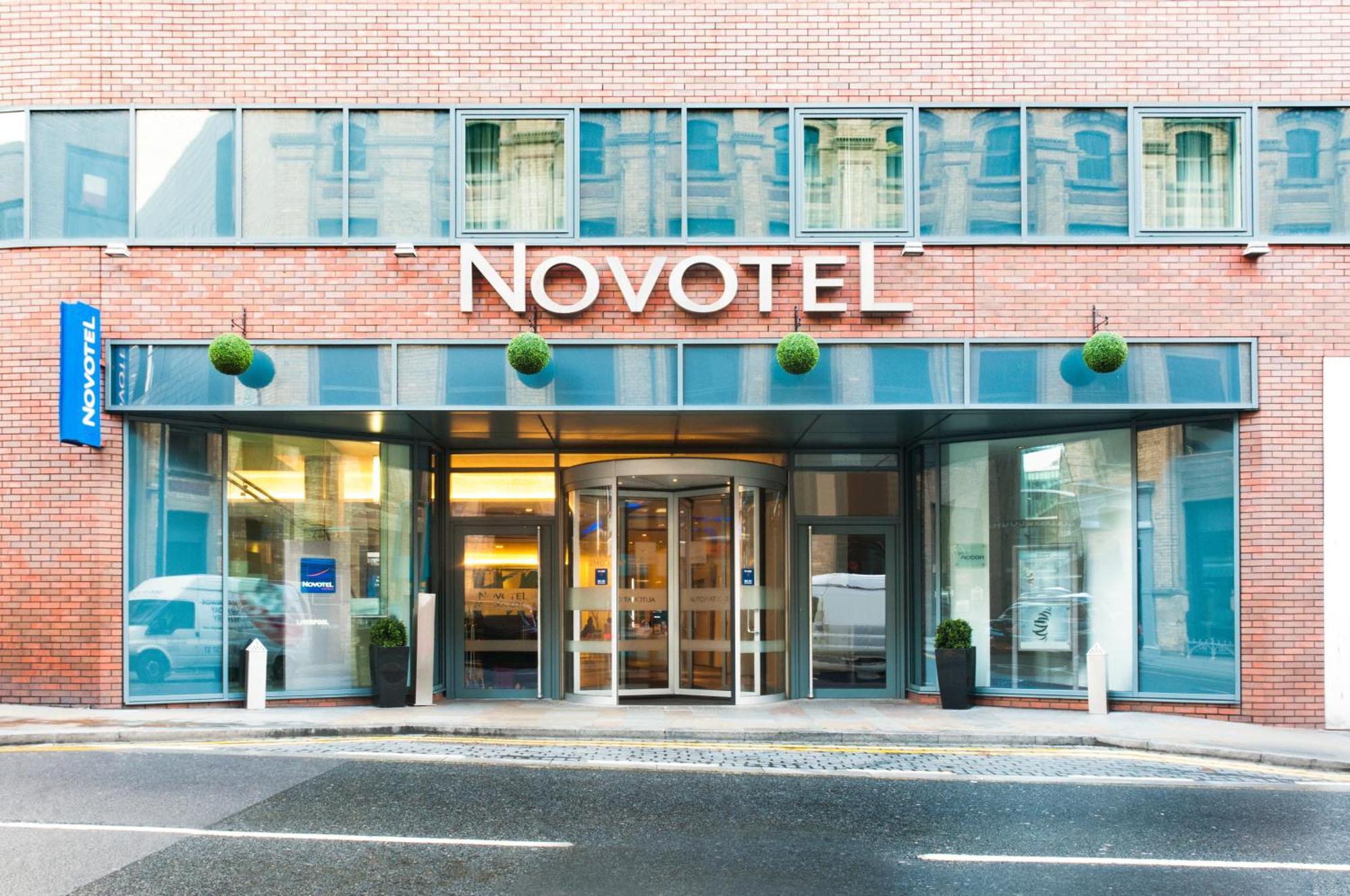Novotel Liverpool Centre Екстериор снимка